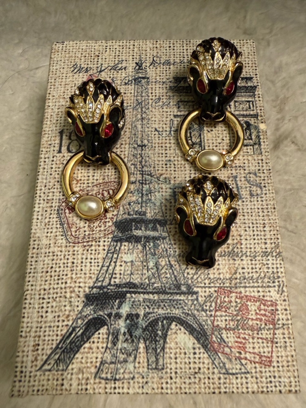 2 Piece Gold and Black Jaguar Head Drop Earrings and matching brooch